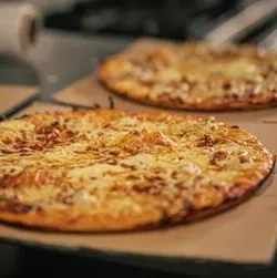 ITA-33-Pizza Napolitana