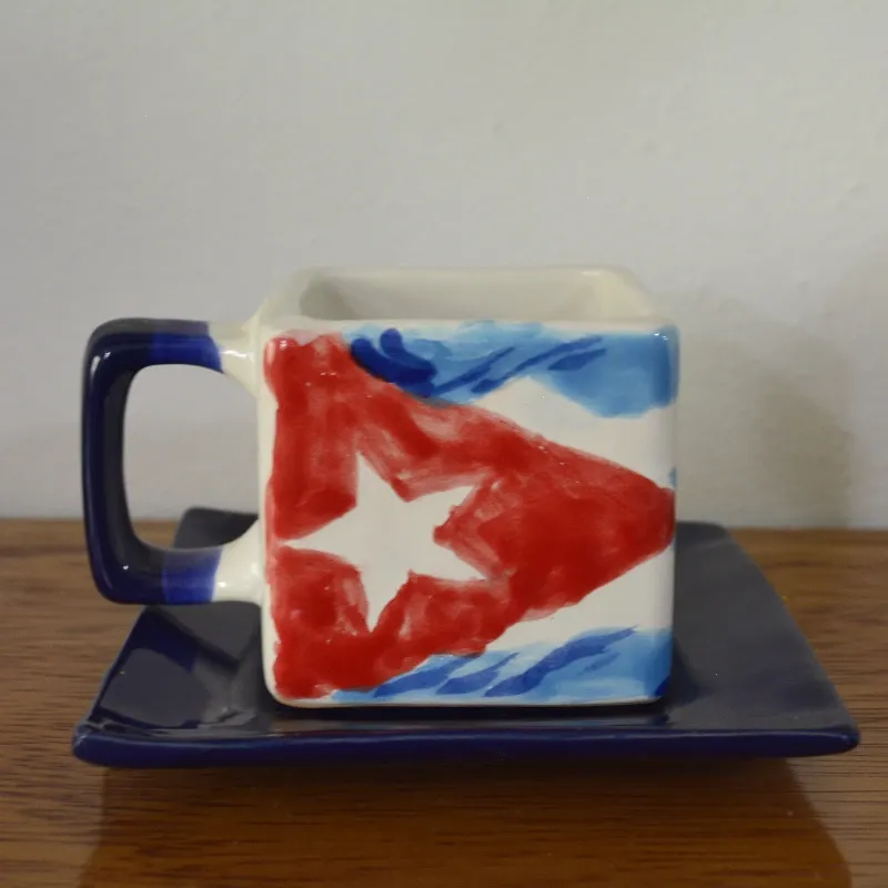 TAZA CUADRADA