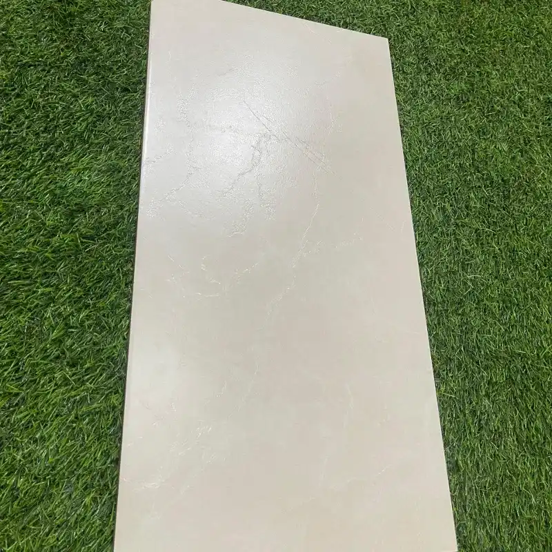 Cerámica cream de 30x60