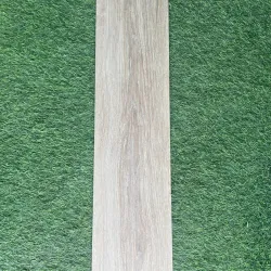 Losa de porcelanato imitación madera 