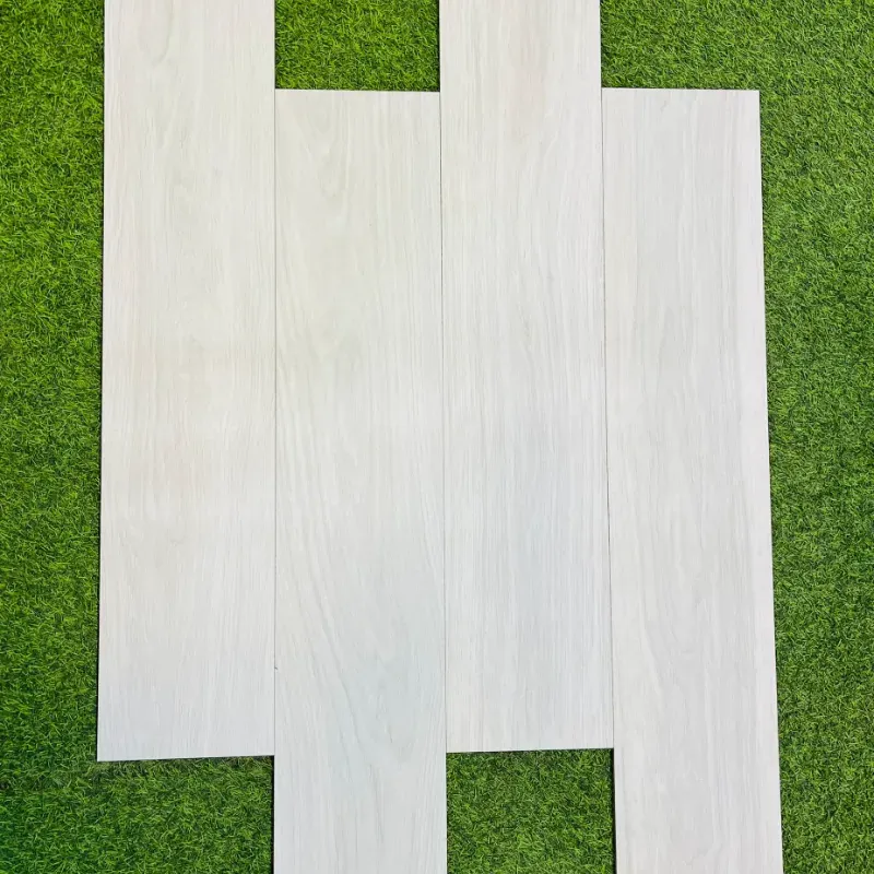 Porcelanato imitación madera Iwood White