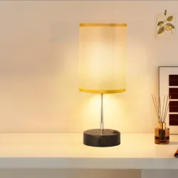 Lampara de mesa con tomacorriente y cargador usb tipo C