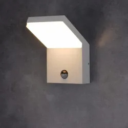 Lámpara de pared LED blanca con sensor de movimiento IP54, resistente al agua, para garaje, puerta delantera, patio, casa, 3000 K, 18 W, 1800 lm