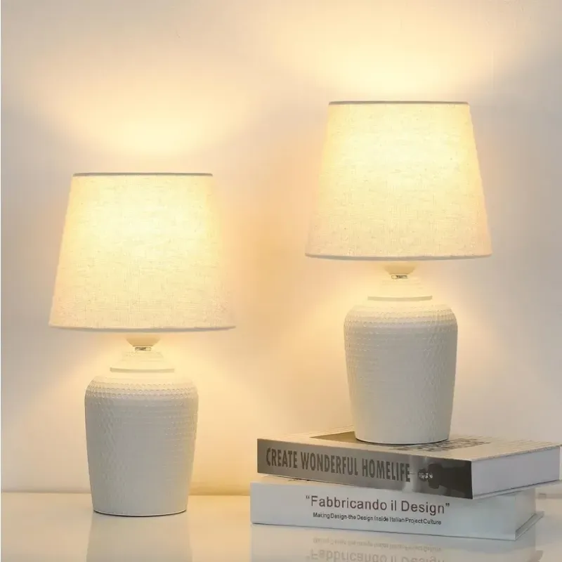 Pequeñas lámparas de mesa Conjunto de 2, lámparas de mesita de noche para el dormitorio Habitación de niños, lindas lámparas de escritorio con una base de textura con estudiantes para leer la sala de estar de la guardería Oficina, Blanco