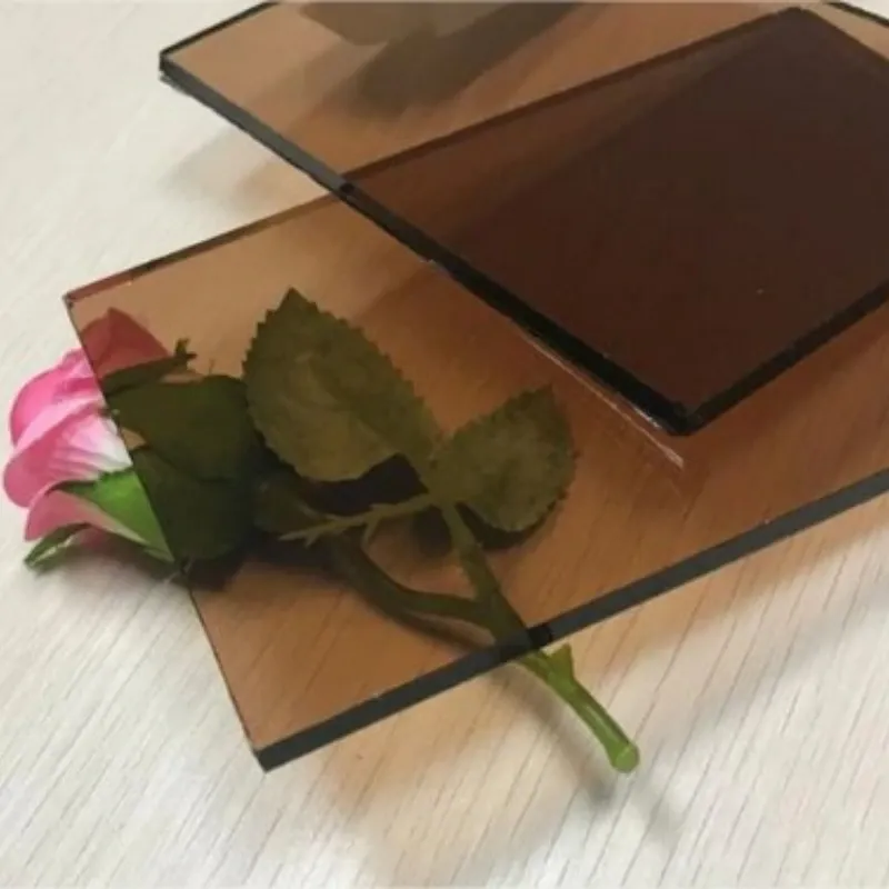 VIDRIO BRONCE LISO 4MM X 1830 X2440 MM