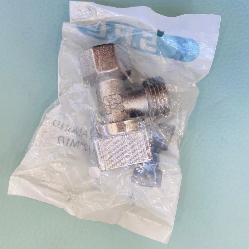 Llave Ángulo