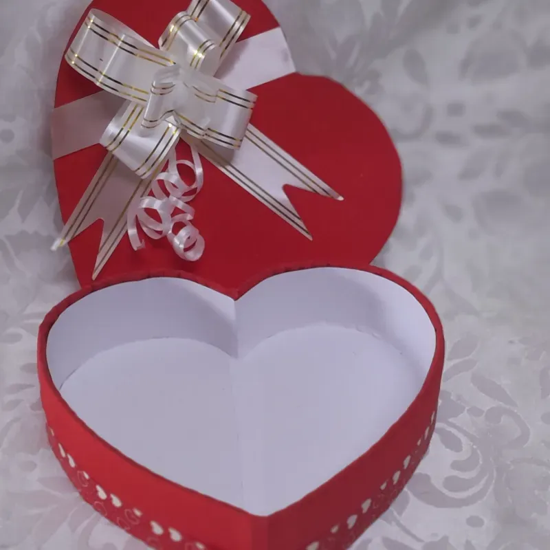 Caja corazón pequeña