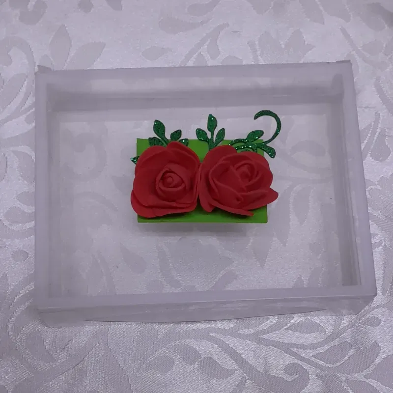 Caja transparente para regalos