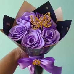 Ramo de rosas eternas