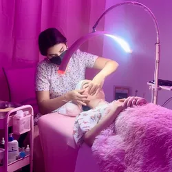 MASAJE FACIAL (15 minutos)