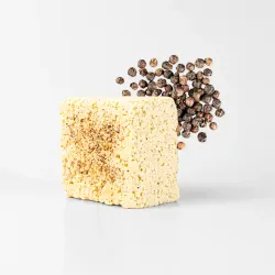Queso Fresco de Pimienta Negra y Ajo