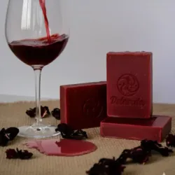 Jabón de Flor de jamaica y vino tinto