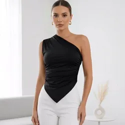 Blusa asimetrica de un solo hombro color negra