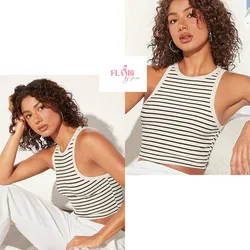 Camiseta blanca y negra a rayas