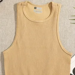 Camiseta básica elastizada color beige