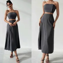 Conjunto de top y saya larga plisada gris