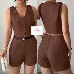 Conjunto marrón de chaleco y short de vestir