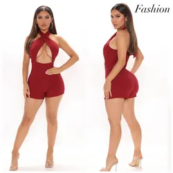 Enterizo corto Fashion  Nova tono rojo burdeos
