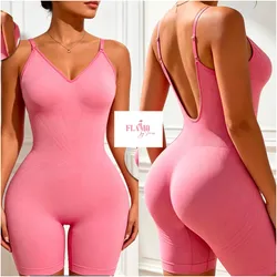 Mono corto tipo faja color rosa