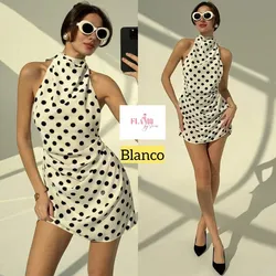 Vestido blanco cuello alto lunares