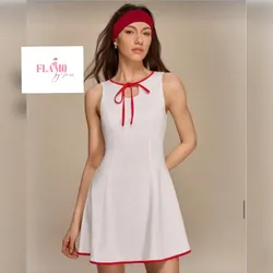 Vestido casual color blanco detalles en rojo