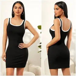 Vestido color negro estilo camiseta filo blanco