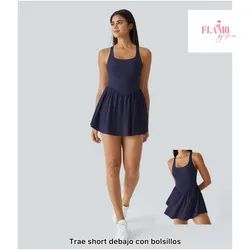 Vestido deportivo con short debajo y bolsillos azul marino