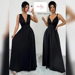 Vestido largo ancho color negro con tirantes