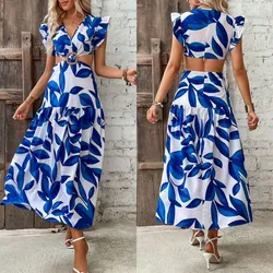 Vestido largo estampado azul y blanco con detalle hebilla marrón