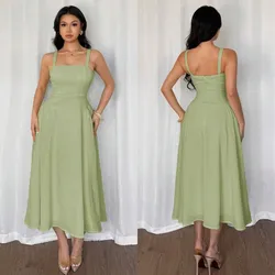 Vestido verde largo estilo princesa