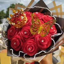 Ramo de 12 Rosas Eternas