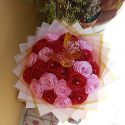 Ramo de 25 Rosas Eternas