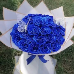 Ramo de 50 Rosas Eternas