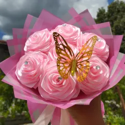 Ramo de 7 Rosas Eternas