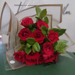 Ramo de 15 Rosas Rojas