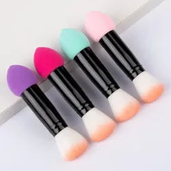 Brocha y esponja de maquillaje 2 en 1 