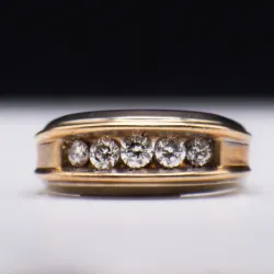 Anillo 10k de Diamantes Naturales 