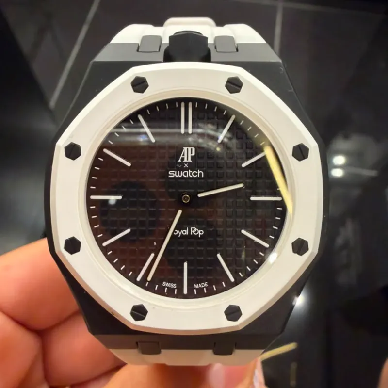 Audemars Piguet Royal Pop colaboración con Swatch