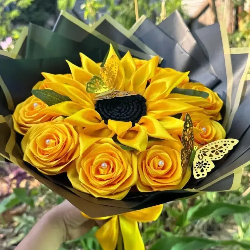 Rosagirasol pequeño 🌻🤍