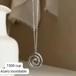 Cadena espiral plateada de acero inoxidable 