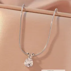 Cadenita con brillante