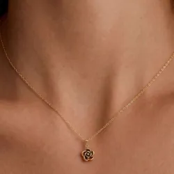 Cadenita de la rosa