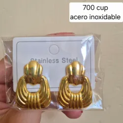 Pendientes de acero inoxidable