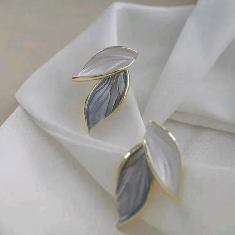 Pendientes hojas