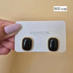 Pendientes negros