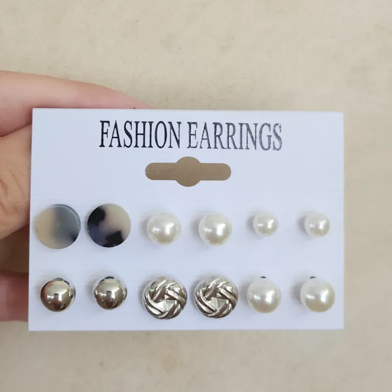Pendientes pequeños 