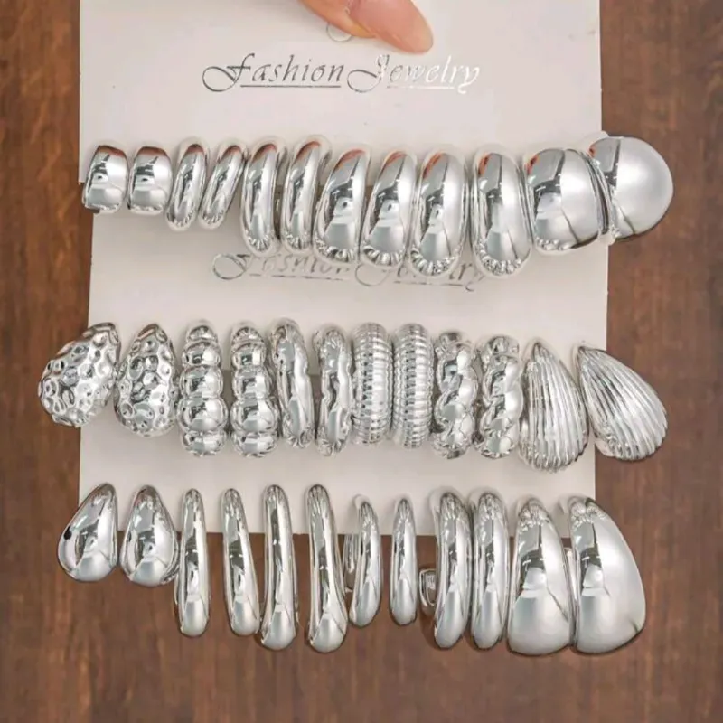 Pendientes plateados