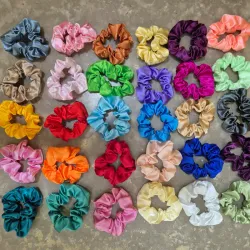 Scrunchies satinados 