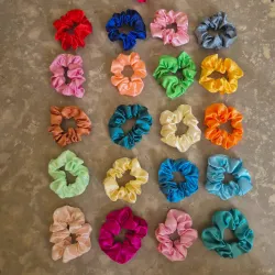 Scrunchies satinados 