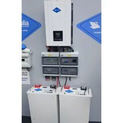 Sistema de 6KW 110/220 V de baja frecuencia con 5.58 Wp en paneles solares y 28kWh en acumulación.